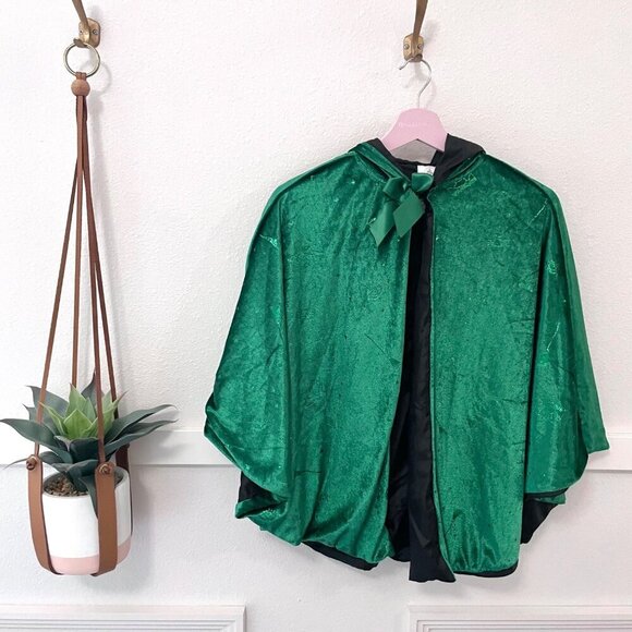 Disney Hocus Pocus Winifred Sanderson Costume Cape Only One Size - Picture 2 of 5